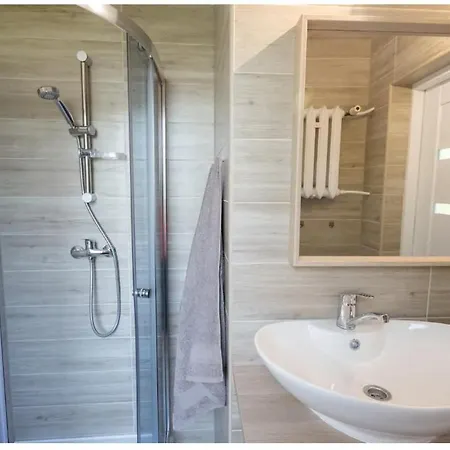 Apartment Hello Broniewskiego Hawajski 400 M Do Plazy