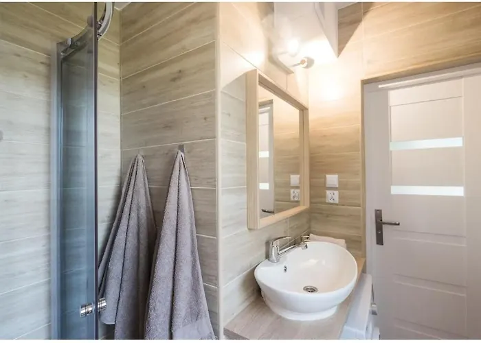 Hello Broniewskiego Hawajski 400 M Do Plazy Apartman