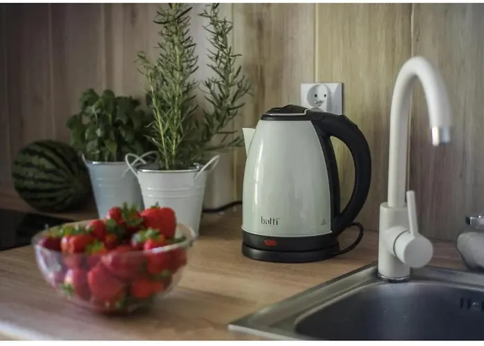 Hello Broniewskiego Hawajski 400 M Do Plazy Гданьск